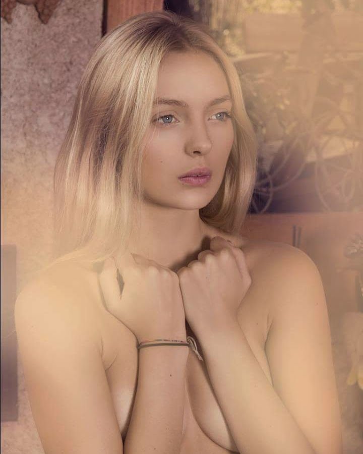 Portrait beauté d'une mannequin blonde — photo de Valmont, photographe à Besançon
